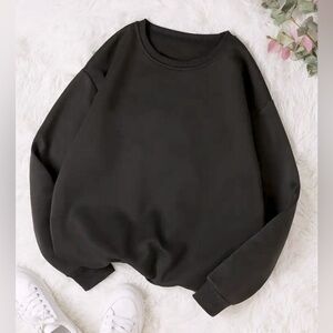 Unisex crew neck relaxed fit sweatshirt NWOT